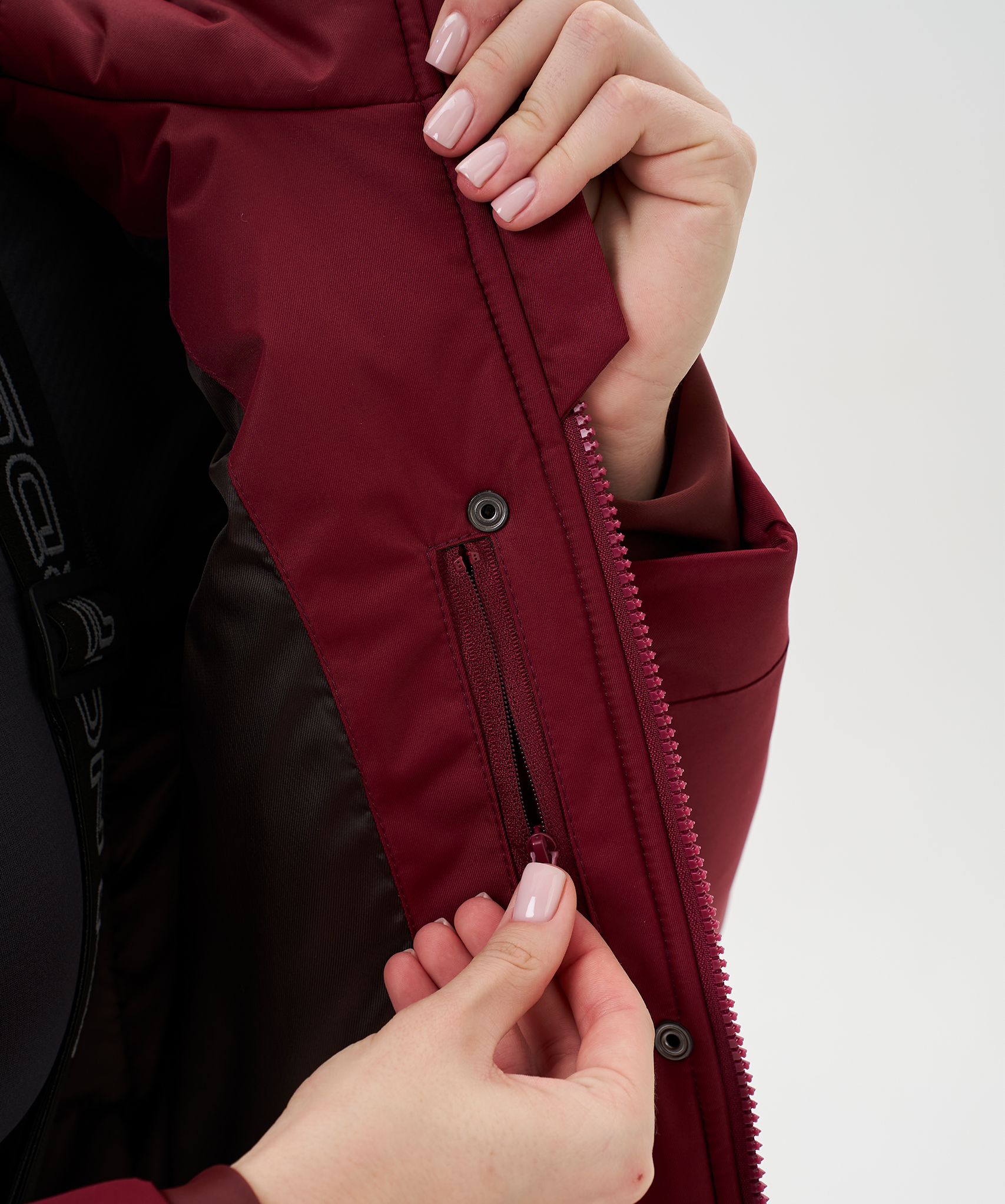 Утепленная куртка Nordski Coach Wine W